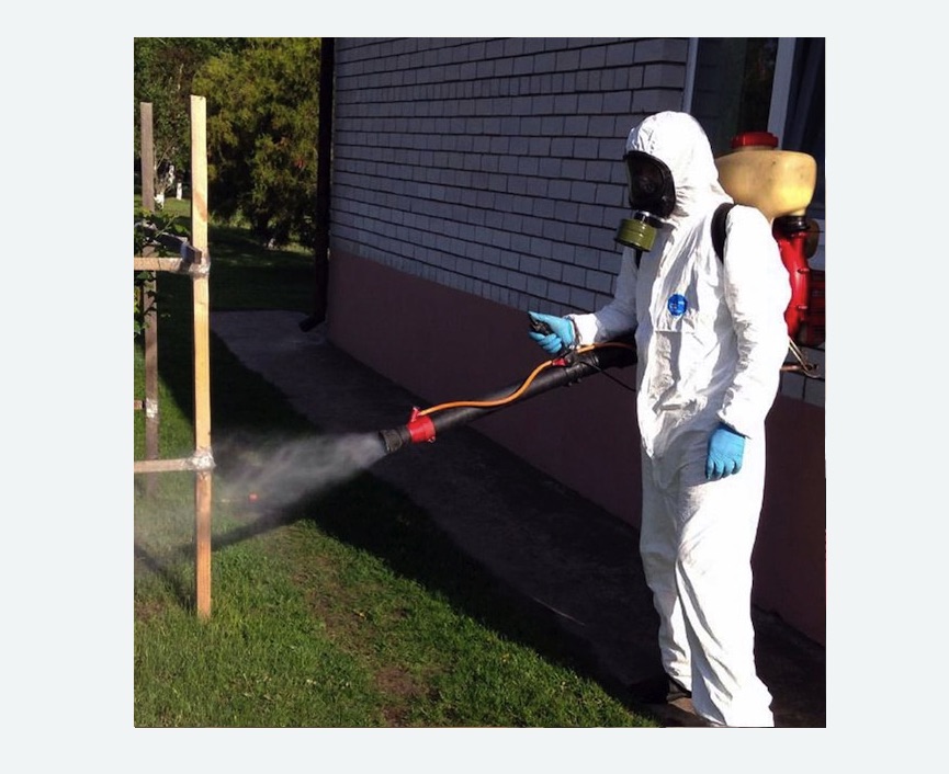 травля клещей на участке Полянка метро Москвы